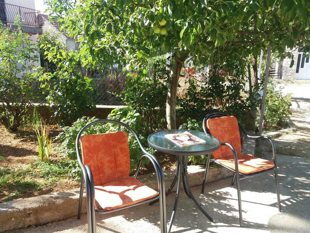 Guest House Konak Kod Danke Trebinje Quarto foto